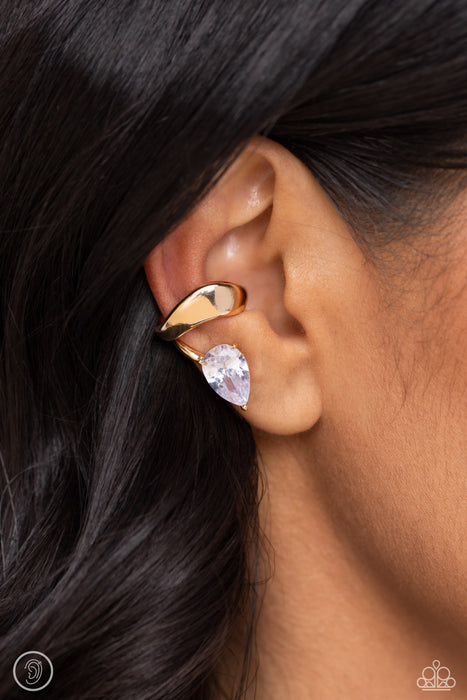 Twisting Teardrop - Gold Ear Cuff