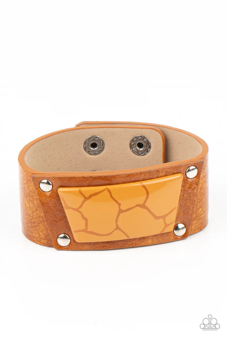 Geo Glamper Brown