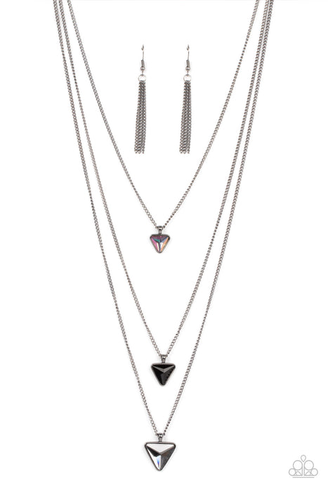 Follow the LUSTER Layered  - Black