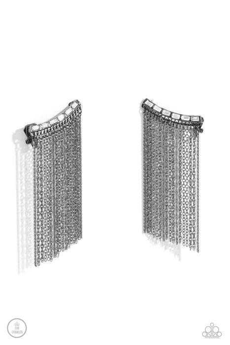 Feuding Fringe - Black Ear Crawler