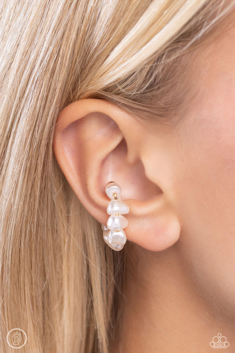 Prehistoric Pearls - Gold Ear Cuff