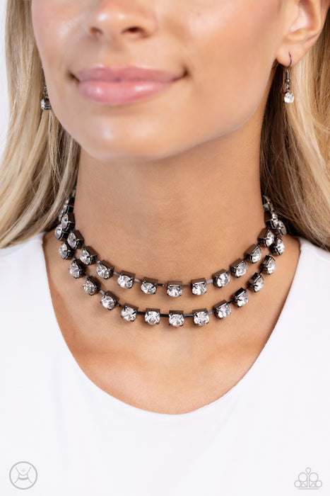 Glistening Gallery - Black Choker