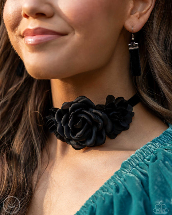 Very Viscountess - Black Choker EMP Exclusive